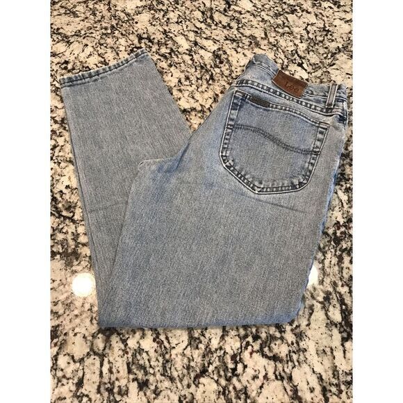 Lee‎ Riveted Ultimate 5 Straight Women's Size 30x32 Mom Jeans Tapered Legs - Picture 1 of 9